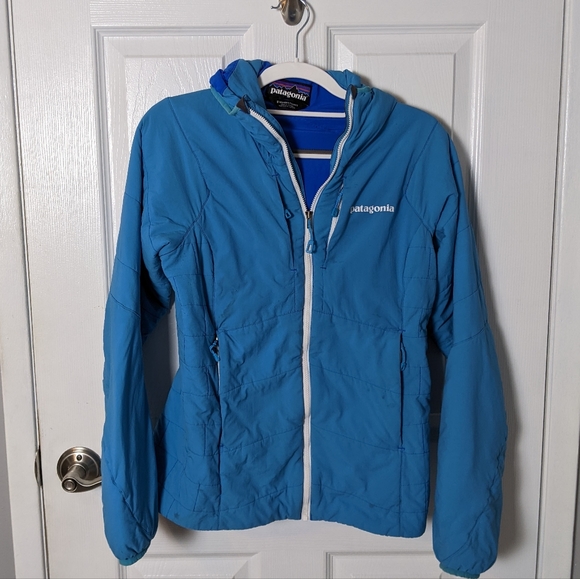 Patagonia Women's Nano Air Hoodie Insulated Jacket in Curacao Size S *worn* - Picture 2 of 11
